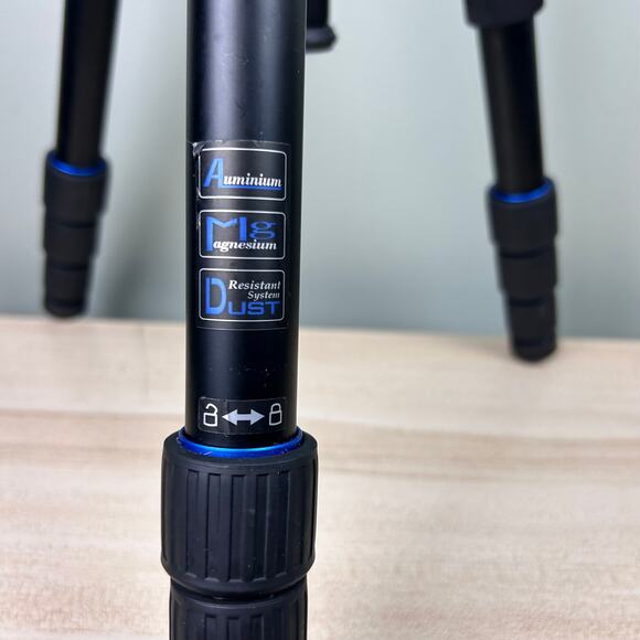 Benro Mach 3 Mach3 Aluminum Photography Tripod with B1 Ball Head & Case TMA18A - Picture 7 of 7